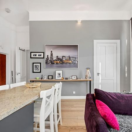 Amazing Apartment On Plac Zamkowy 바르샤바 외부 사진