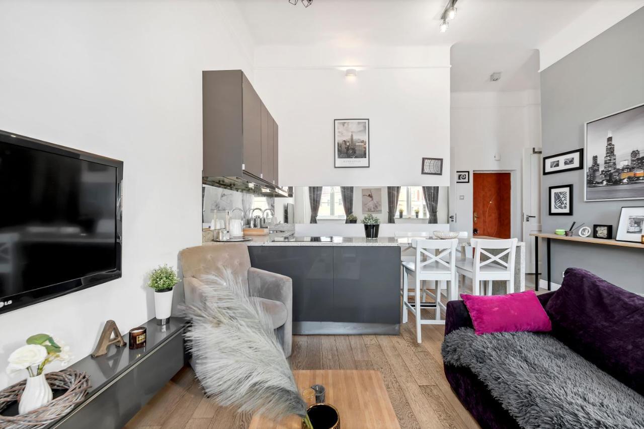 Amazing Apartment On Plac Zamkowy 바르샤바 외부 사진